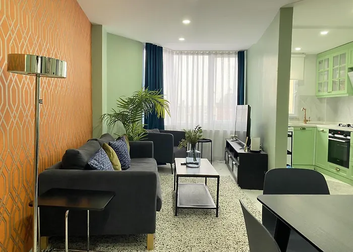 Comfortable In Fatih Apartment